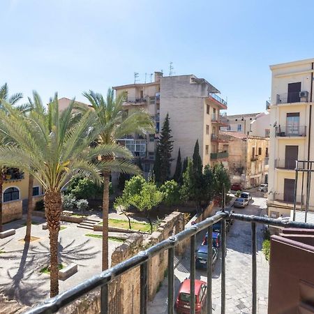 Il Sonno Dei Giusti Apartment By Domusicily Palermo Luaran gambar
