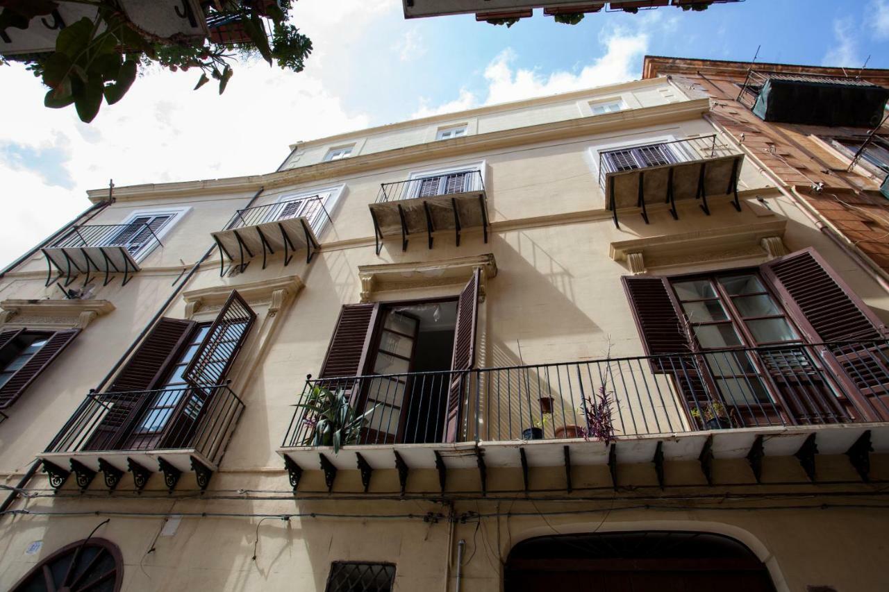 Il Sonno Dei Giusti Apartment By Domusicily Palermo Luaran gambar