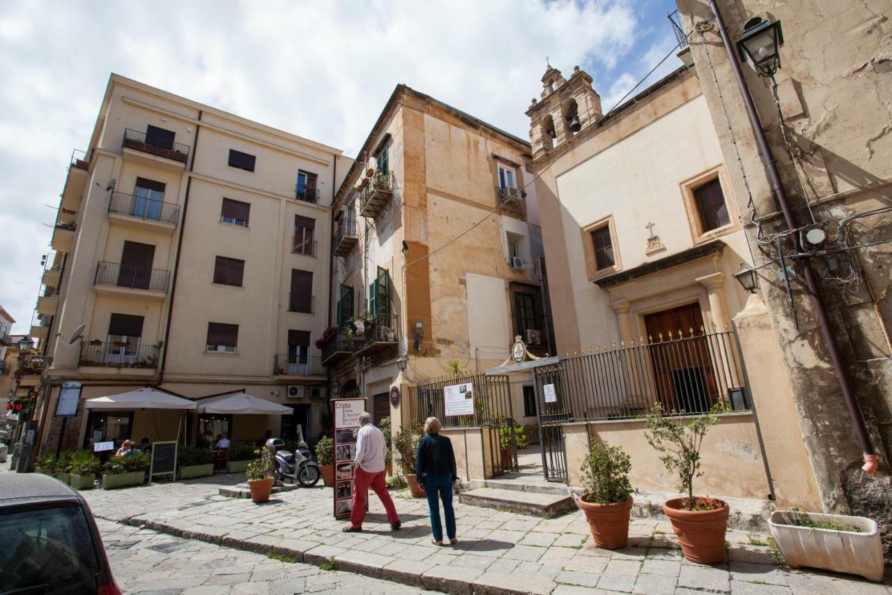 Il Sonno Dei Giusti Apartment By Domusicily Palermo Luaran gambar