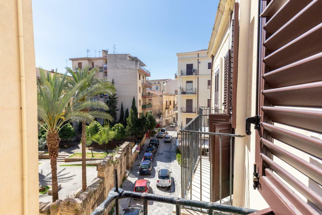 Il Sonno Dei Giusti Apartment By Domusicily Palermo Luaran gambar
